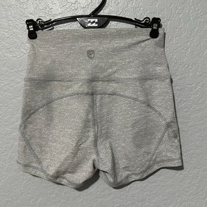 NWOT born primative shorts